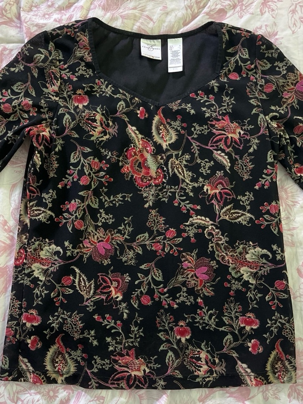 Liz Claiborne Whimsigoth Black Flower Top